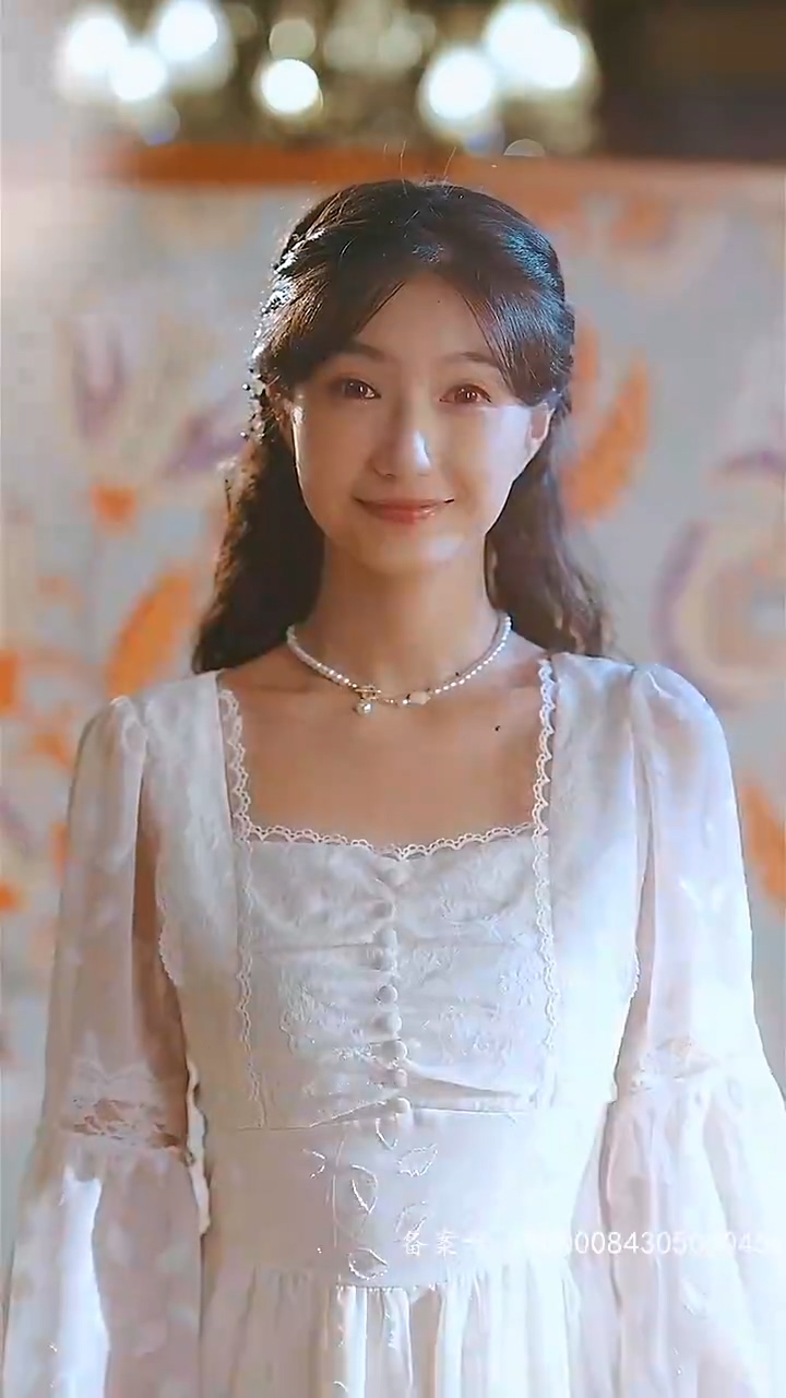 掉馬后，總裁傻妻颯爆了(全集)